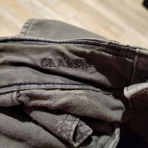 American Eagle Outfitters Classic Fit 7" Inseam Flat Front Shorts Men's Size 28 - Picture 7 of 7